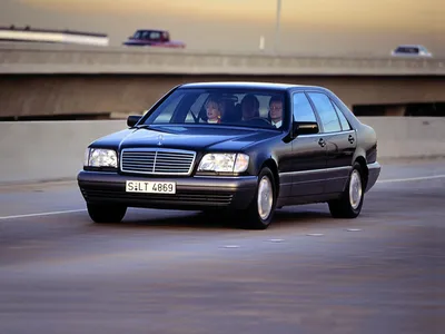 File:Mercedes-Benz W140 Classic-Gala 2022 1X7A0311.jpg - Wikimedia Commons