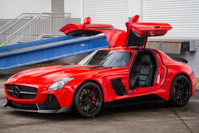 Check Out This 2015 Mercedes-Benz SLS AMG GT Final Edition For Sale