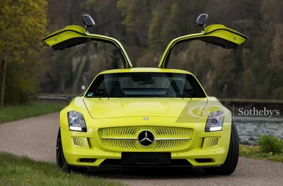 Mercedes SLS AMG BLACK SERIES - First Drive Review! Modern Classics Ep 13 -  YouTube