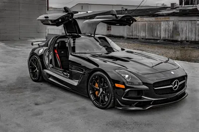 Iconic Auctioneers | 2010 Mercedes-Benz SLS AMG-Sold