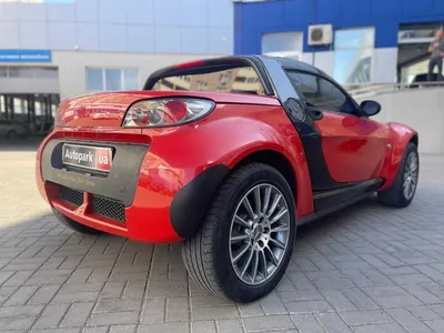 Smart Roadster] not a lot of those where made and this one looks really in  a good shape. : r/spotted