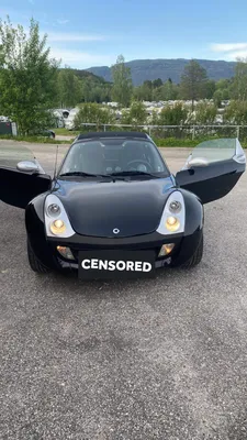 There's A Rare Smart Roadster For Sale Just Across America's Border - The  Autopian