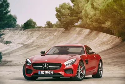 Спорткар Mercedes-AMG GT S примерил 21-дюймовые «катки» от Strasse Wheels