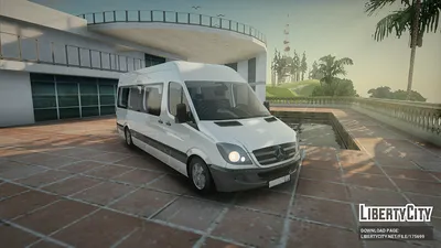 File:Mercedes Benz Sprinter 313 CDi Long 2005 (26391558164).jpg - Wikimedia  Commons