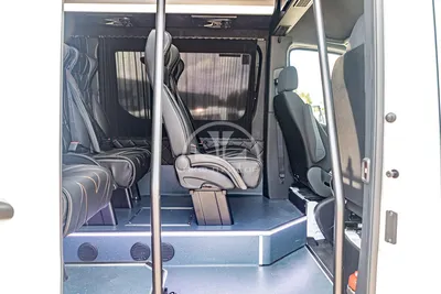 Туристический Mercedes-Benz Sprinter 516 (19 мест, 2021 год)