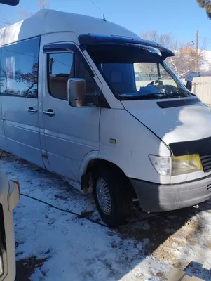 Переделка микроавтобуса Mercedes Sprinter в грузопассажирский СПб