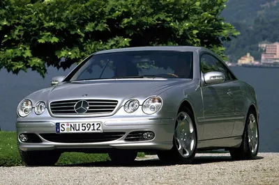 Mercedes зазвал на бесплатный ремонт свои старые модели