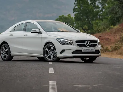 Mercedes-Benz CLA 200 Coupe 2023 – CarandX