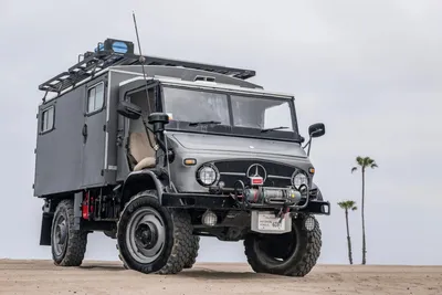 Arnold Schwarzenegger's Mercedes-Benz Unimog Is Heading to Auction – Robb  Report