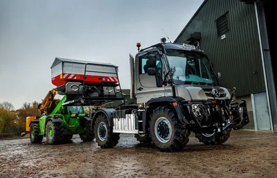 Alain Class Motors | Mercedes-Benz Unimog