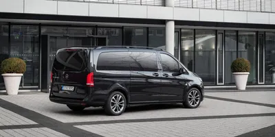 Mercedes Vito 9-seater: features and prices of the most capable Vito