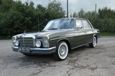 1972 Mercedes-Benz (W115) 220D Saloon for sale by auction in Bridgend,  United Kingdom