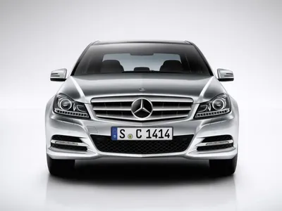 Avtosalon Car City - Продаётся : Mercedes-Benz W204 ////AMG 6.3 Год выпуска  : 2012 (Рестайлинг) Объём двигателя : 1.8 (компрессор) Кпп : Автомат 7ст.  Пробег : Оригинал Цвет кузова : Белый Интерьер
