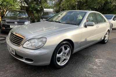 From Wikiwand: Mercedes-Benz S-Class (W220) | Benz s class, Benz s,  Mercedes benz