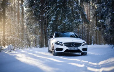 Дом Mercedes-Benz - Последний месяц зимы! Успейте подарить себе яркие  впечатления от поездок по новым маршрутам. А автомобиль Mercedes-AMG не  только станет отличным компаньоном в любом путешествии, но и приумножит  Ваши эмоции