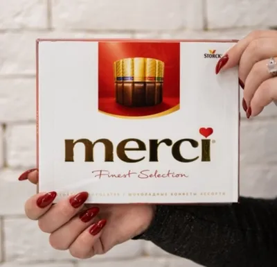 Набор конфет Merci Ассорти за 990 руб. | Бесплатная доставка цветов по  Москве