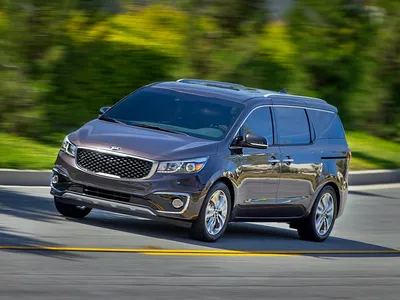 2016 Kia Carnival v Mercedes-Benz V-Class v Volkswagen Multivan comparison  review: Luxury people-movers tested - Drive