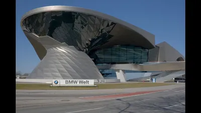 BMW Welt и музей BMW в Мюнхене - YouTube