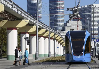 Москва закупит 300 низкопольных трамваев на миллиард долларов и раздает  даром старые вагоны | Пасажирський Транспорт