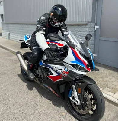 Мотоцикл BMW S1000RR 2019 - самый мощный спортбайк?