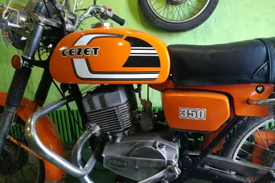 Уникальная красота мотоцикла Чезет 350 в объективе