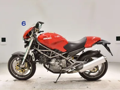 Рисунок мотоцикла Дукати в стиле арт