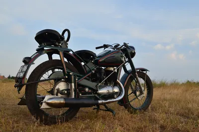 Фотогалерея Мотоцикла ИЖ 49: дух приключений на двух колесах