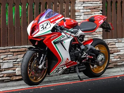 Mercedes-AMG MV Agusta F3 800 — Википедия