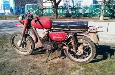 Приглядись к фото Мотоцикла Минск с оригинальным тюнингом