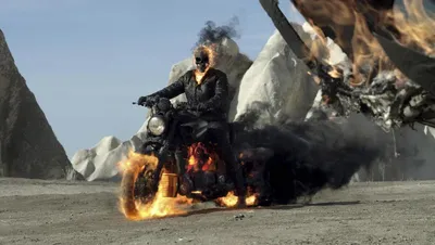 Фотография мотоцикла призрачного гонщика в высоком разрешении