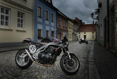 Фотка мотоцикла Триумф: захватывающее путешествие на двух колесах