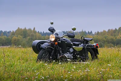 Фото мотоцикла Урал в живом формате GIF