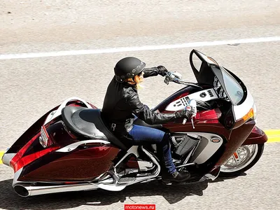 Картинки мотоцикла Виктори с возможностью выбора размера и формата