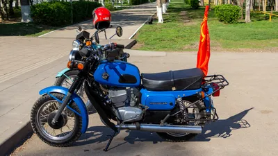 4K изображения Мотоцикла Восход 3м: скачать бесплатно