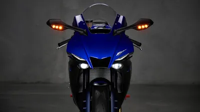 Скачать фото мотоцикла Yamaha R1 бесплатно и в хорошем качестве
