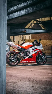 Фото мотоцикла Yamaha R6 в HD качестве для скачивания