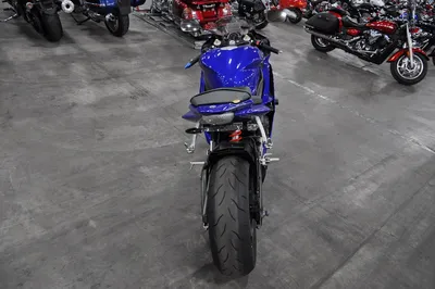Скачать бесплатно: фото мотоцикла Yamaha R6 в хорошем качестве 