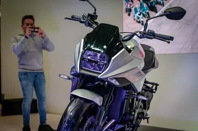 Картинки Suzuki мотоцикла в формате PNG