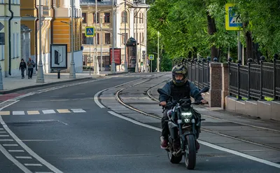 Изображения с уличными мотоциклами в 2024 году в HD качестве