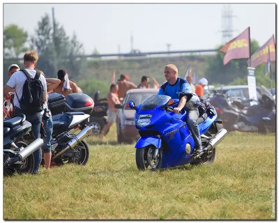 Фото мотоциклов формата PNG для свободного скачивания