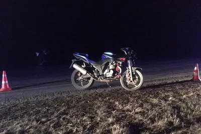 Классные фото На мотоцикле ночью для десктопа или мобильного устройства