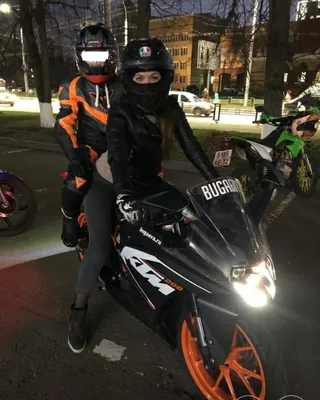 Фото, передающие адреналин и восторг мотоцикла ночью