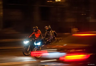 Full HD фото мотоцикла с эффектом движения