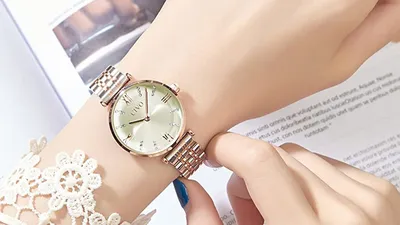 Часы наручные / Часы кварцевые / Часы женские - купить с доставкой по  выгодным ценам в интернет-магазине OZON (740990478)