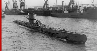 Немецкие подводные лодки 1-го учебного дивизиона подводных лодок у причала  в Пиллау — военное фото