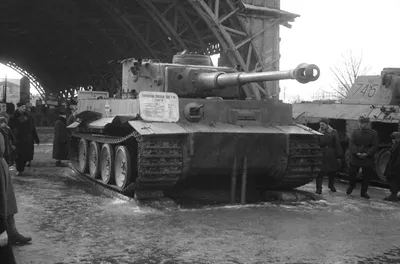 Модель для сборки Звезда Немецкий тяжелый танк T-VI Тигр купить по цене  4990 ₸ в интернет-магазине Детский мир