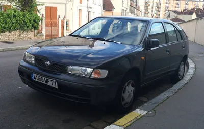 Used Nissan Almera Hatchback (2000 - 2006) interior