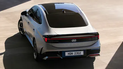 Совершенно новая Hyundai Sonata 2024 получит три силовые установки,  управление со смартфона, 12 динамиков и умный
