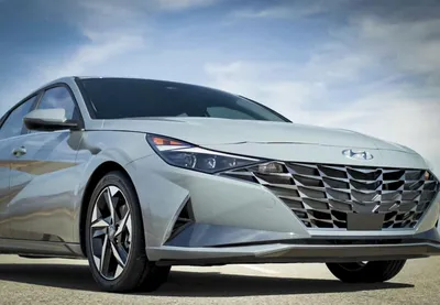 Новый Hyundai Elantra: смотрится отлично, а как едет? Рассказываю про плюсы  и минусы Автомобильный портал 5 Колесо