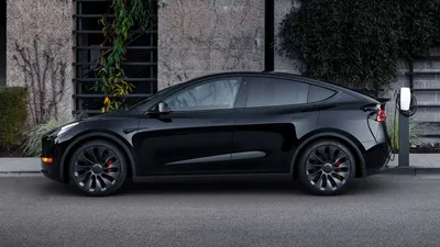 Новая Tesla Roadster 2022 ускоряется до «сотни» за 1,1 секунды. Серьезно
